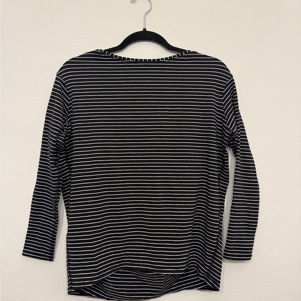 Lululemon Black and White Striped Women's Top